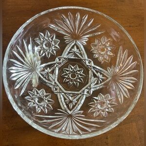 Vintage 7” Elegant Crystal Glass Bowl